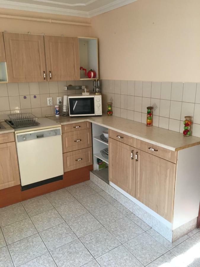 Stella Apartman Debrecen Extérieur photo
