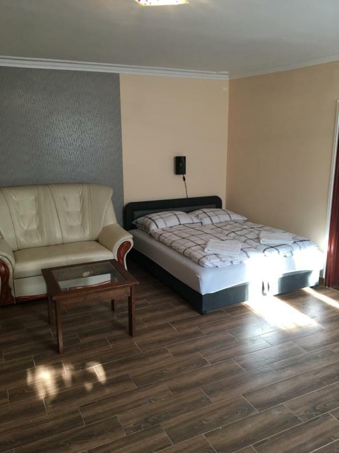 Stella Apartman Debrecen Extérieur photo