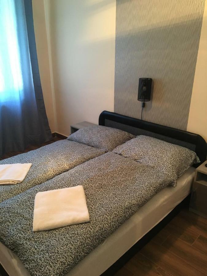 Stella Apartman Debrecen Extérieur photo