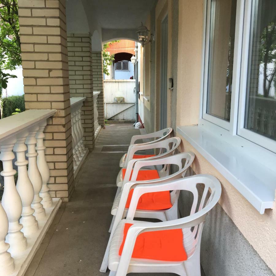 Stella Apartman Debrecen Extérieur photo